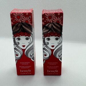 Benefit moisturizing Lip Balm pair